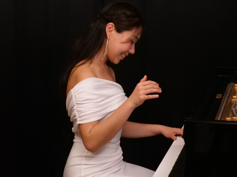Concert pianist Nurry Lee